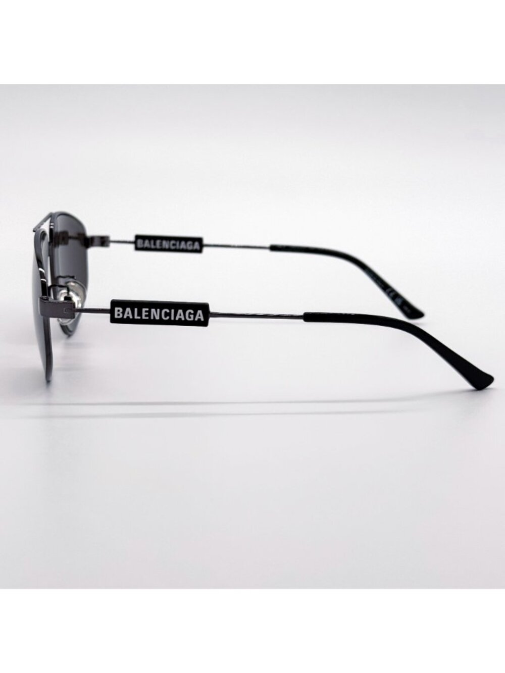 NEW BALENCIAGA BB0115S 001 SUNGLASSES BLACK PILOT UNISEX EYEWEAR BALENCIAGA - Picture 7 of 11